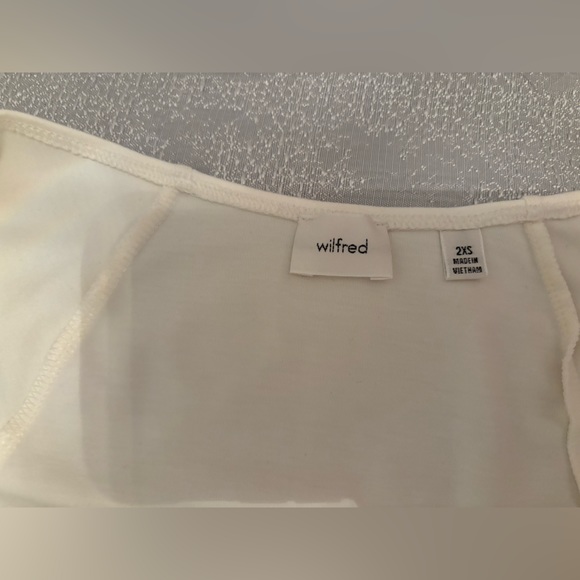 Wilfred Knot-Front Top - Picture 4 of 4